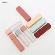 Plastične cijevi za sjajilo za usne