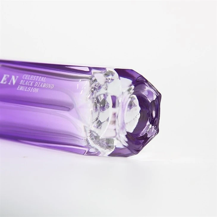 custom cosmetic bottles